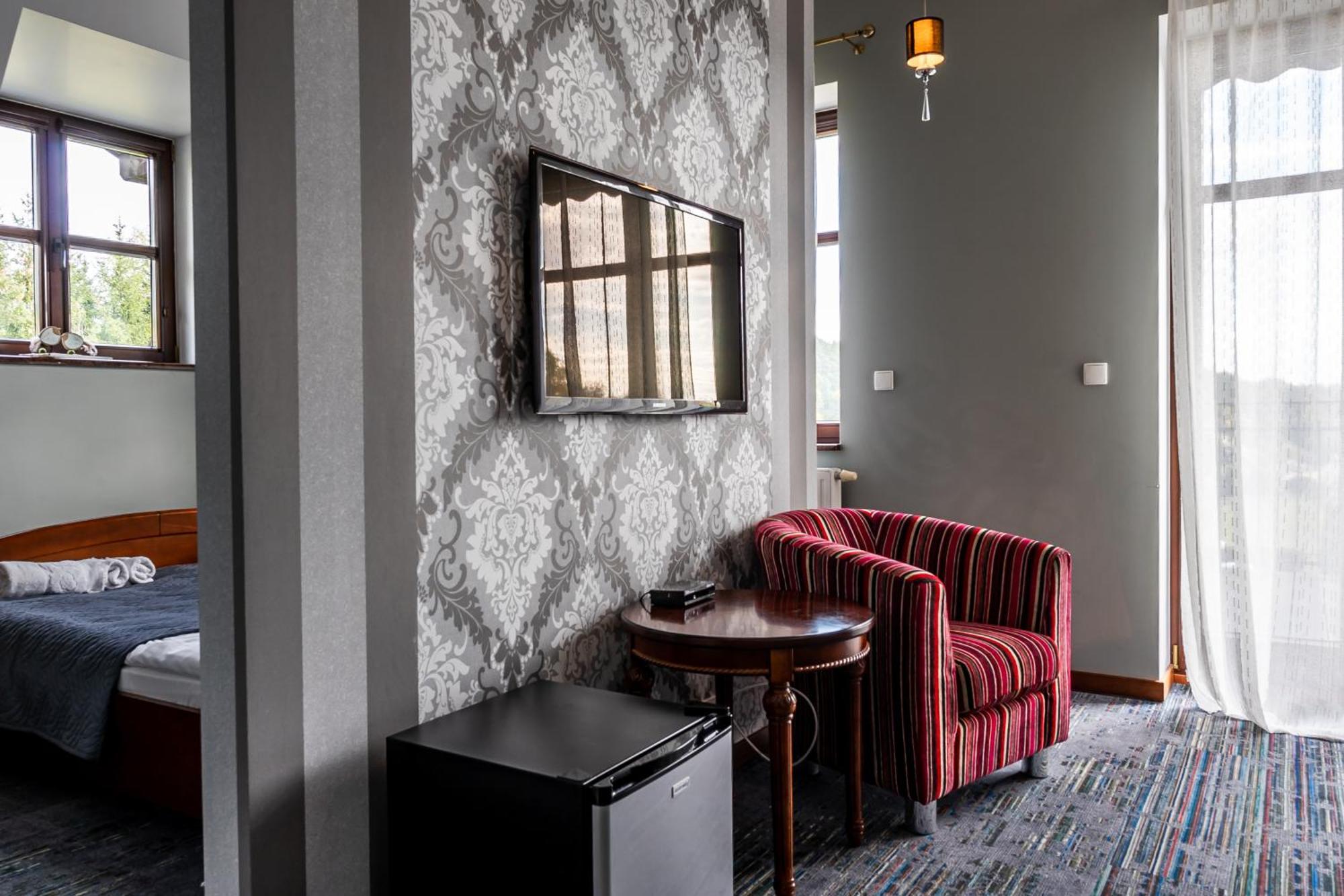 Hotel Biala Koszula Tleń Exteriér fotografie