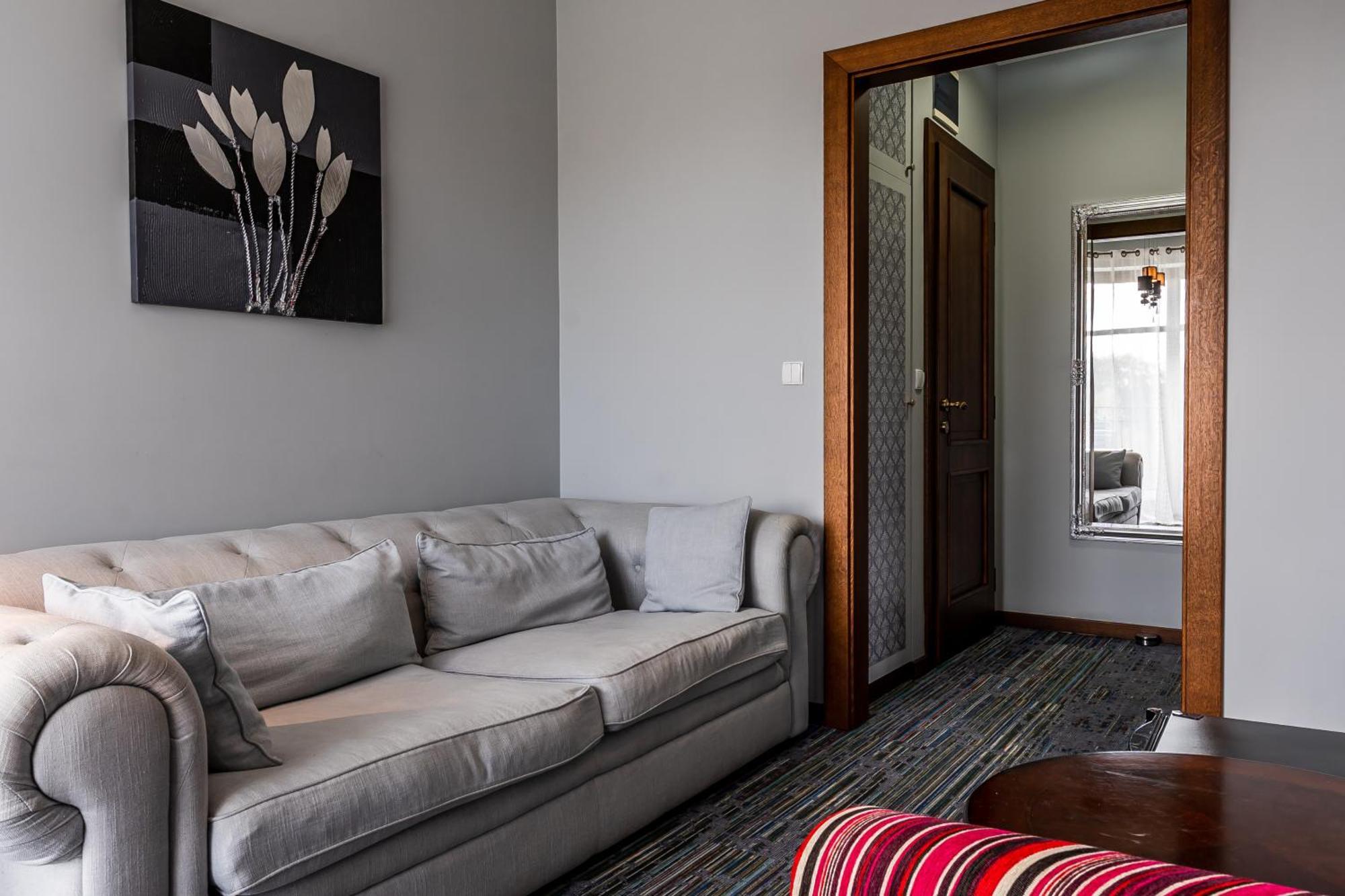 Hotel Biala Koszula Tleń Exteriér fotografie