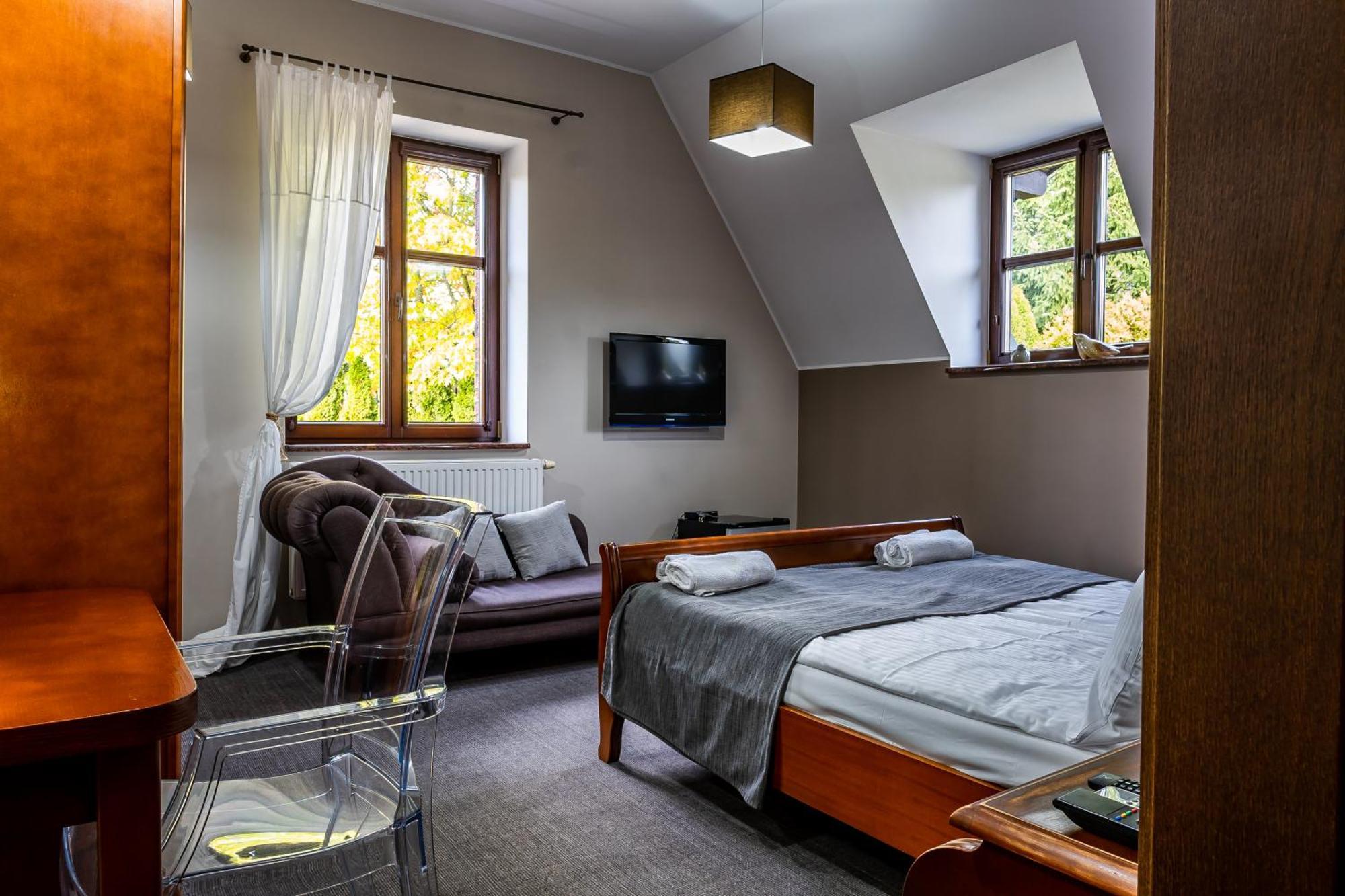 Hotel Biala Koszula Tleń Exteriér fotografie